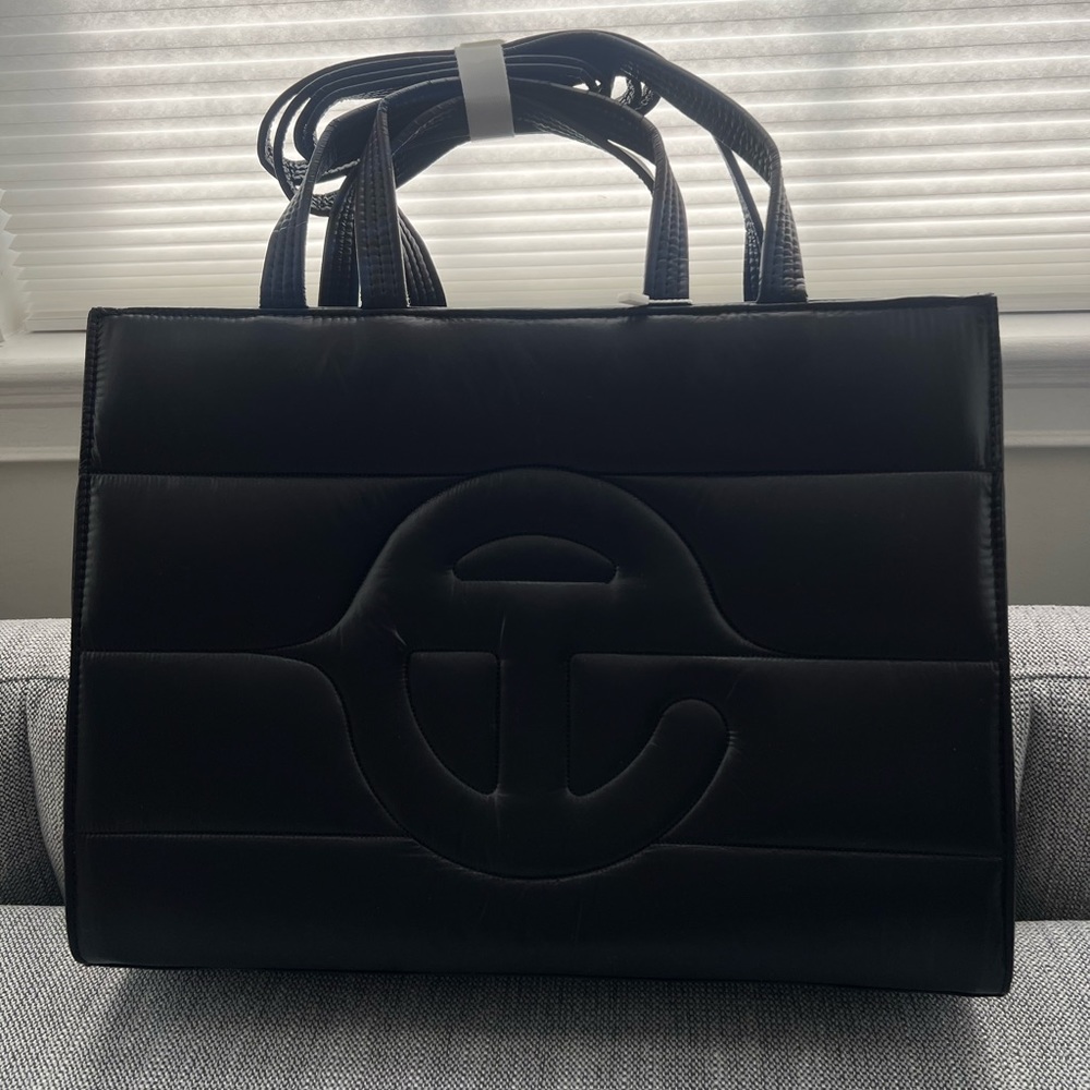 NWT Medium Telfar Puffer Shopper - BLACK